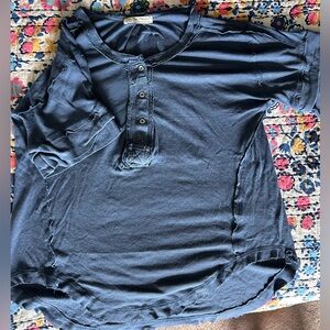 Free People Linen blend Henley tee, size XS